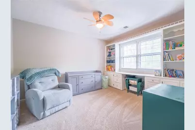 945 E Riverbend Drive SW, Lilburn, GA 30047 - Photo 23