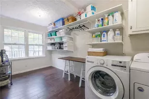 945 E Riverbend Dr SW, Lilburn, GA 30047 - Photo 19