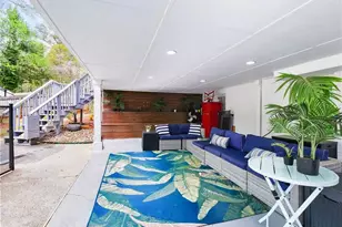945 E Riverbend Dr SW, Lilburn, GA 30047 - Photo 27