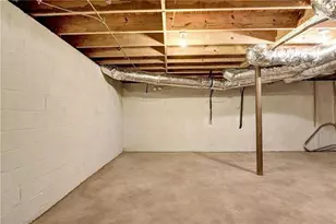 945 E Riverbend Dr SW, Lilburn, GA 30047 - Photo 27