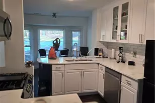 6315 Windsor Trace Dr, Peachtree Corners, GA 30092 - Photo 9