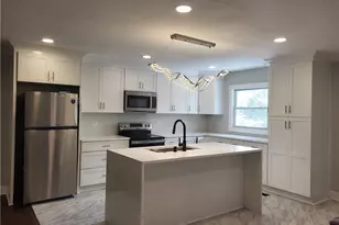 4511 Ripplewood Dr, Lithonia, GA 30038 - Photo 3