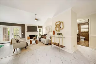 210 Colony Ridge Dr, Alpharetta, GA 30022 - Photo 11