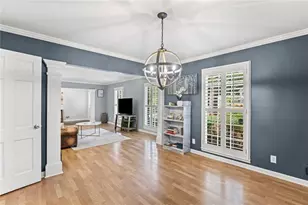5513 N Peachtree Rd, Dunwoody, GA 30338 - Photo 9