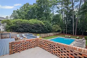5513 N Peachtree Rd, Dunwoody, GA 30338 - Photo 47