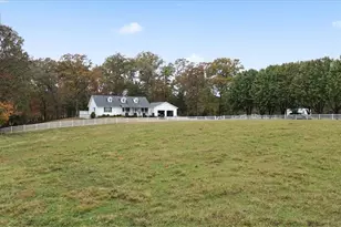 871 Robinson Rd, Chatsworth, GA 30705 - Photo 1