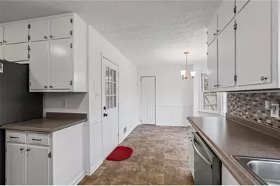 2293 Hidden Lane, Snellville, GA 30078 - Photo 19