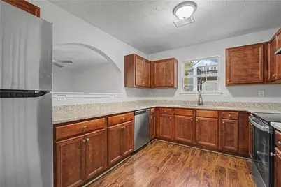 6114 Citico River Lane, Union City, GA 30291 - Photo 11