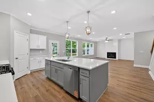 4862 White St, Sugar Hill, GA 30518 - Photo 13