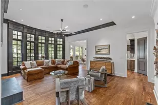 590 Windsor Parkway NE, Atlanta, GA 30342 - Photo 17