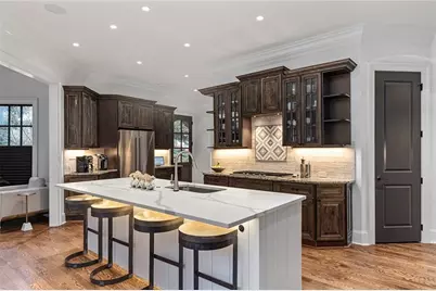 590 Windsor Parkway, Atlanta, GA 30342 - Photo 29