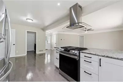 3220 Foxwood Trail SE, Smyrna, GA 30082 - Photo 9