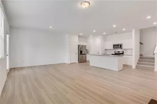 5820 Flint Ln, Cumming, GA 30028 - Photo 7