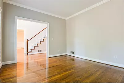 1015 Presidents Lane, Lawrenceville, GA 30043 - Photo 7