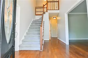 1015 Presidents Ln, Lawrenceville, GA 30043 - Photo 3