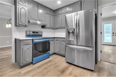 4497 Glenforest Drive NE, Roswell, GA 30075 - Photo 11