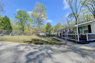 551 Oak Hills, Mableton, GA 30126 - Photo 3