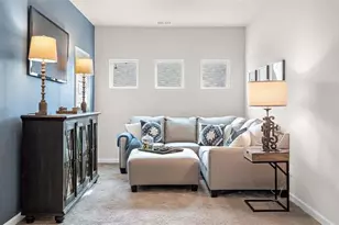 1370 Elowen Dr, Austell, GA 30168 - Photo 9