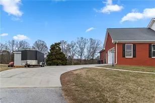 2984 Berry Rd, Loganville, GA 30052 - Photo 5