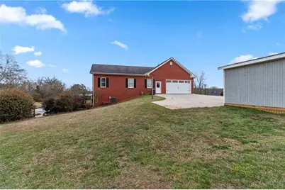 2984 Berry Road, Loganville, GA 30052 - Photo 7