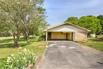 106 Tulip Way SW, Calhoun, GA 30701 - Photo 3