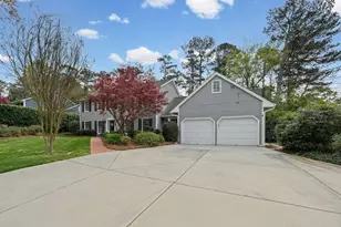 3735 Woodsong Ct, Dunwoody, GA 30338 - Photo 3