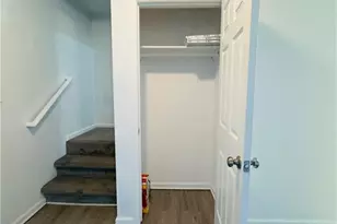 3759 Mulkey Cir SW, Marietta, GA 30008 - Photo 7