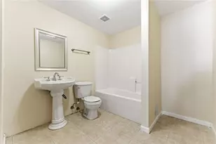 2646 Courtland Park Cir, Marietta, GA 30068 - Photo 9