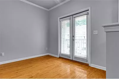 1105 Liberty Parkway NW, Atlanta, GA 30318 - Photo 11