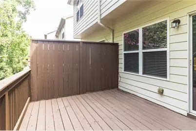 1105 Liberty Parkway NW, Atlanta, GA 30318 - Photo 27