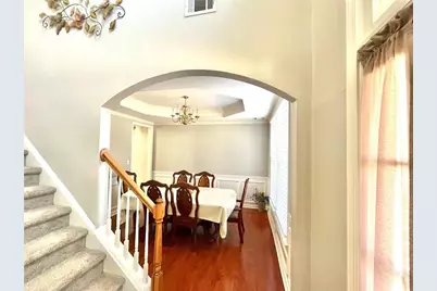 585 Golden Meadows Lane, Suwanee, GA 30024 - Photo 5