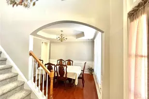 585 Golden Meadows Ln, Suwanee, GA 30024 - Photo 5