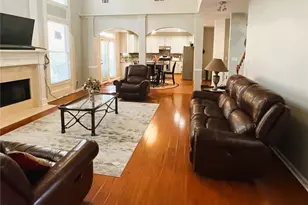 585 Golden Meadows Ln, Suwanee, GA 30024 - Photo 9