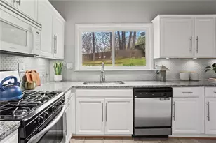 1696 Wawona Terrace NE, Brookhaven, GA 30319 - Photo 9