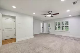 5577 Julian Pl, Atlanta, GA 30342 - Photo 23
