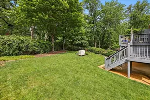 5577 Julian Pl, Atlanta, GA 30342 - Photo 29