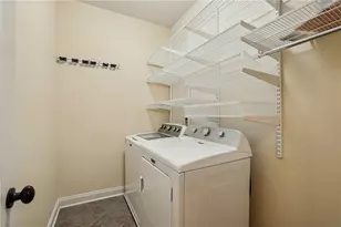 5577 Julian Pl, Atlanta, GA 30342 - Photo 27
