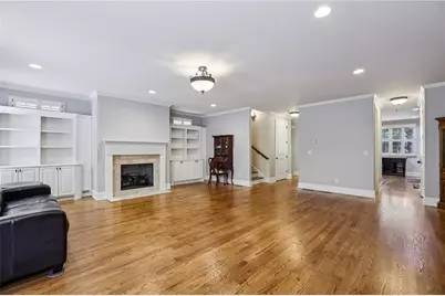 5577 Julian Place, Atlanta, GA 30342 - Photo 13