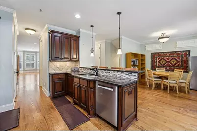 5577 Julian Place, Atlanta, GA 30342 - Photo 5