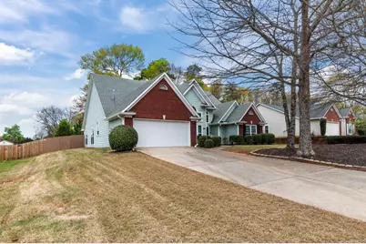 5780 Newberry Point Drive, Flowery Branch, GA 30542 - Photo 43