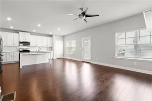 156 Adams Circle NE, Marietta, GA 30060 - Photo 5