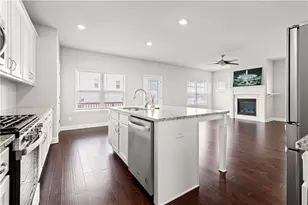 156 Adams Circle NE, Marietta, GA 30060 - Photo 7