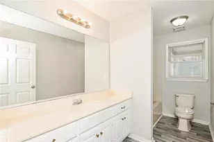 902 Hickory Nut Ln, Lawrenceville, GA 30043 - Photo 25