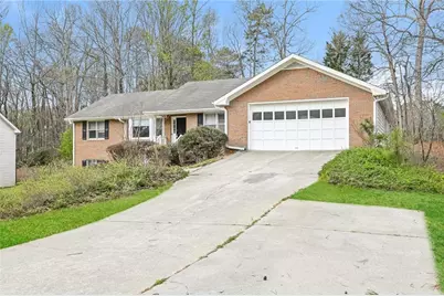 902 Hickory Nut Lane, Lawrenceville, GA 30043 - Photo 3