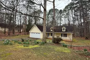 9173 Snipe Ln, Jonesboro, GA 30236 - Photo 1