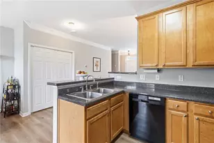 1710 Heights Circle NW, Kennesaw, GA 30152 - Photo 15