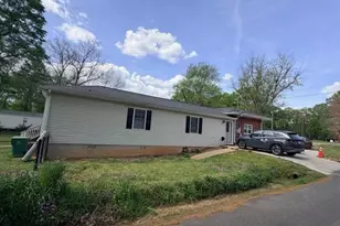 2025 Broad St, Statham, GA 30666 - Photo 3