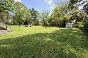 2025 Broad St, Statham, GA 30666 - Photo 9