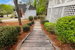 1390 Benjamin Pl, Lawrenceville, GA 30043 - Photo 65