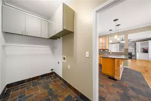 1832 Shores Ridge Ct, Suwanee, GA 30024 - Photo 17